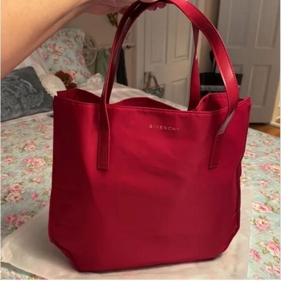 Authentic 🌺Givenchy🌺 Nylon Fuscia Pink Tote Bag EUC - Picture 10 of 11